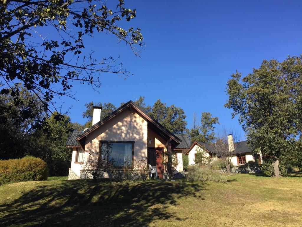 Cabanas & Aparts Lancuyen, Villa De Montana Villa La Angostura Bagian luar foto